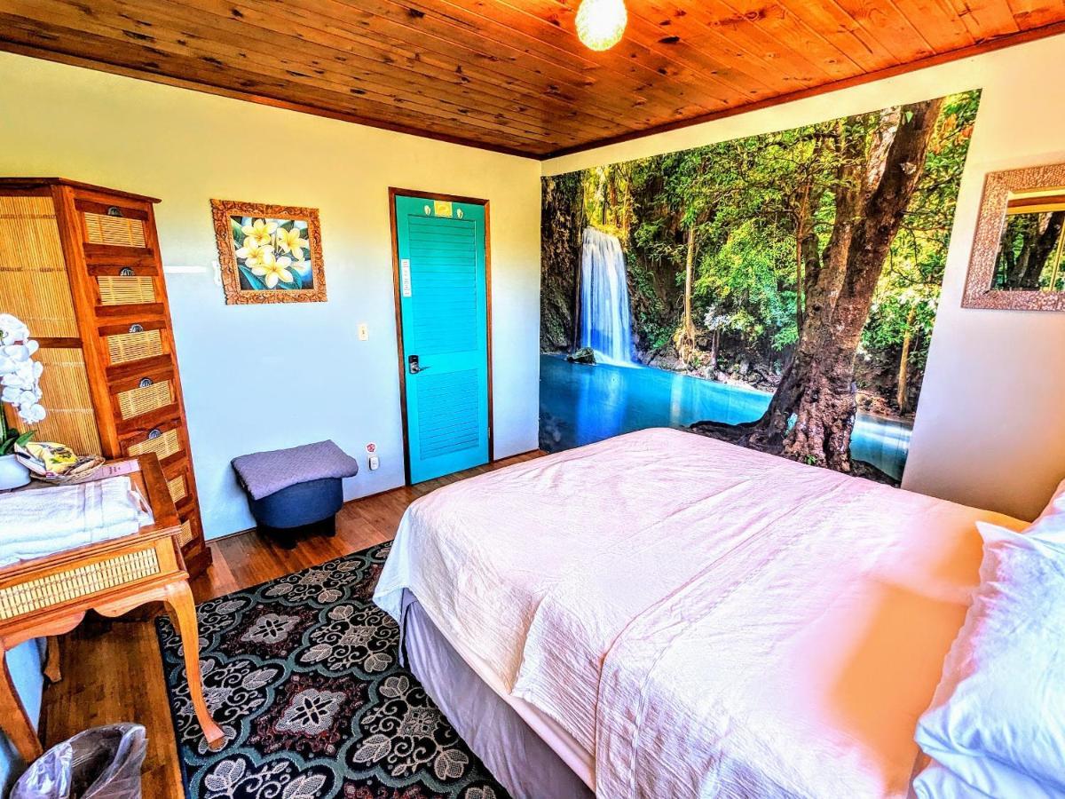 Hamakua Guesthouse Pepeekeo Exterior photo