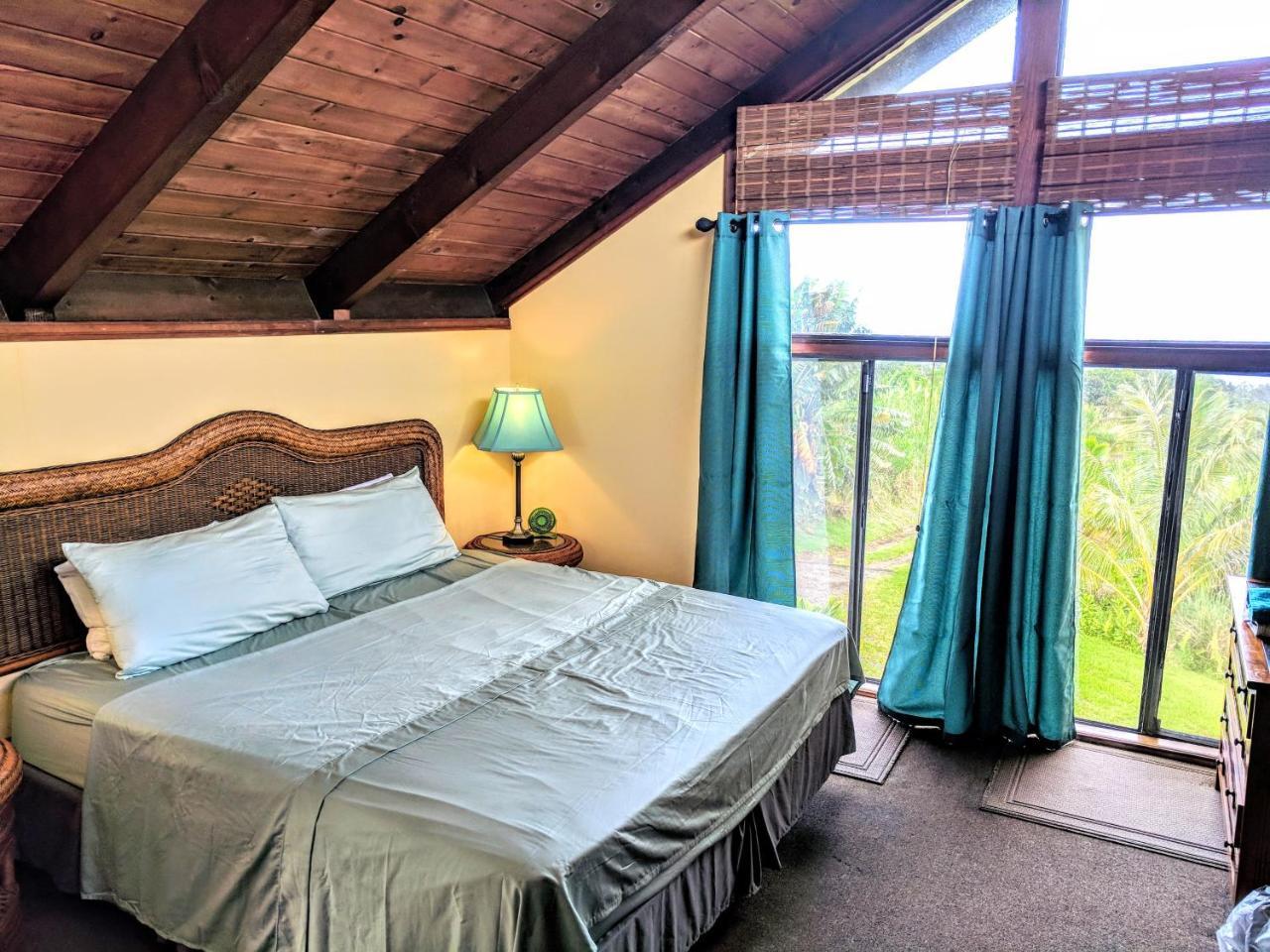 Hamakua Guesthouse Pepeekeo Exterior photo